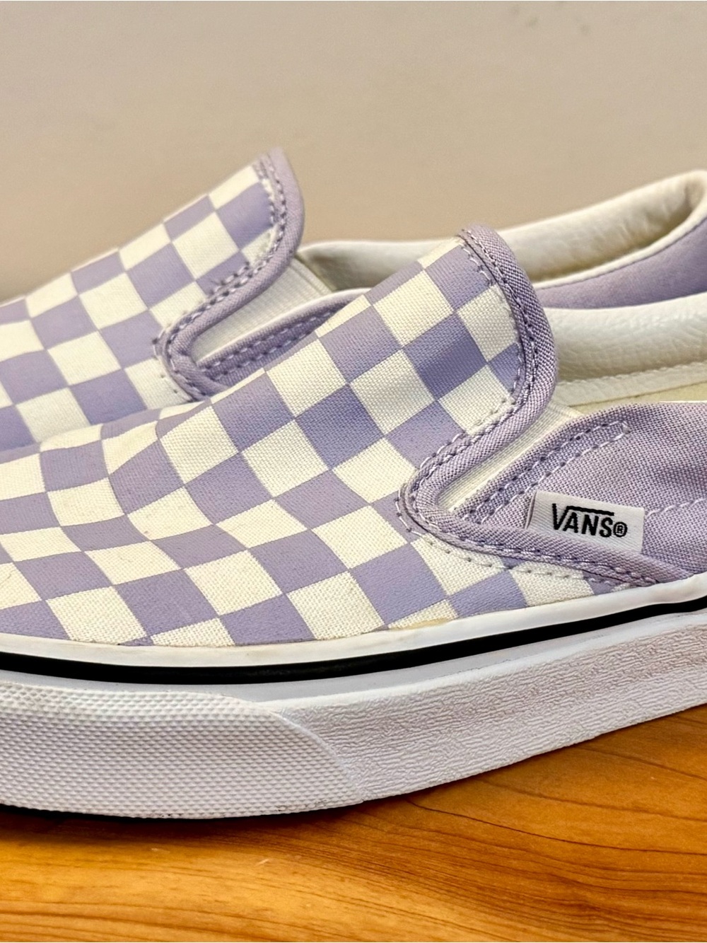 Vans Slip-On Sneakers in Lavender and White Checkerboard Woman’s sizes 7